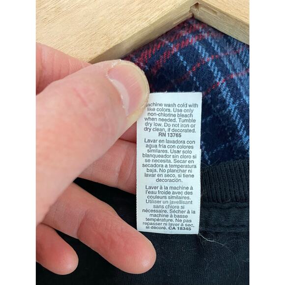 Fruit of the Loom M Black VOODOO New Orleans Bourbon Street T-Shirt - Picture 5 of 5